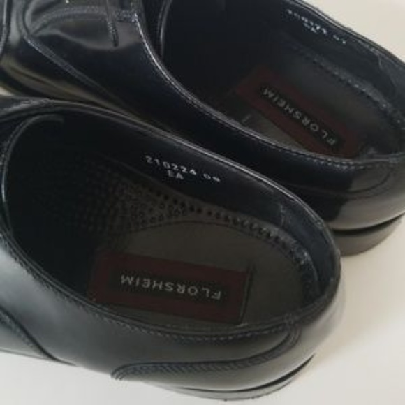 Florsheim black cap toe men's shoes size 9.5 -A2 - Picture 7 of 8